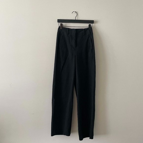 Aritzia Ascendant Pants - Picture 1 of 4
